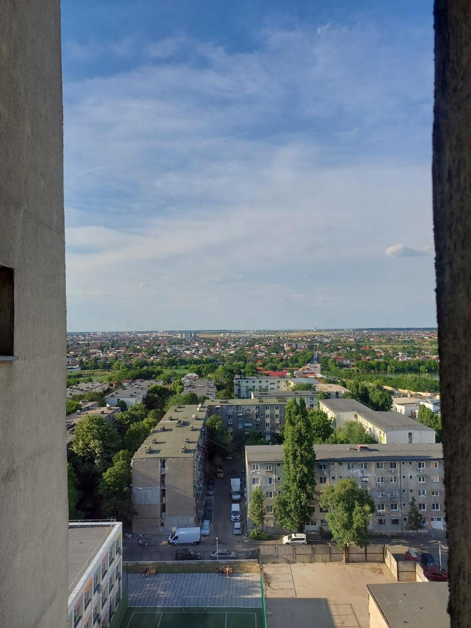 Panorama Mega Apartament Pantelimon Bukarest Exteriör bild