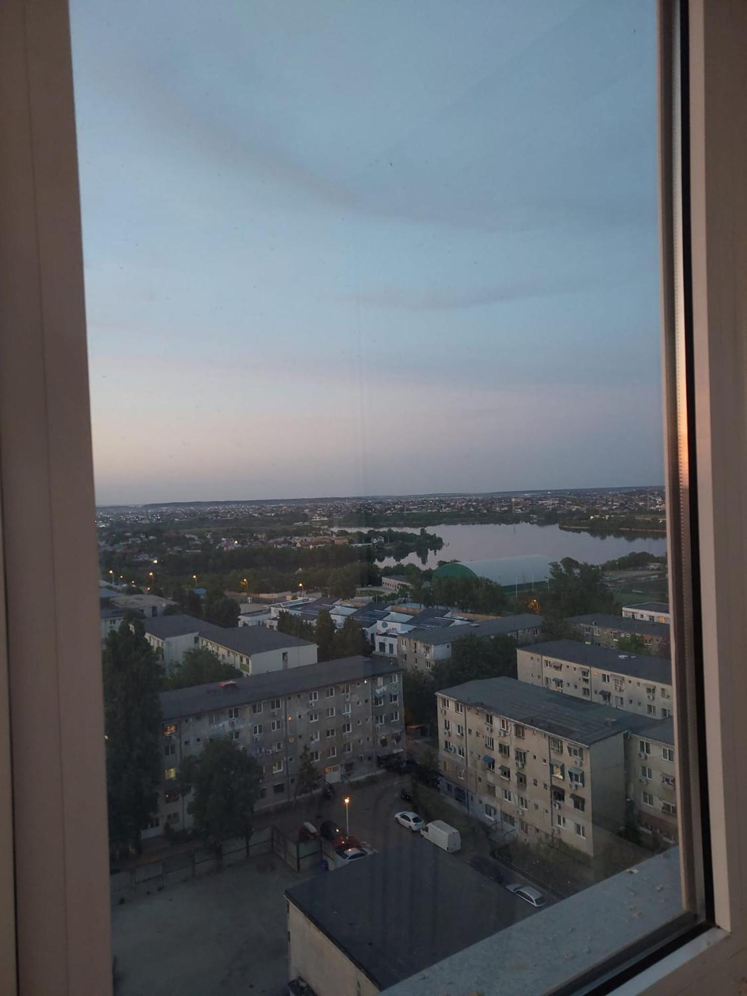 Panorama Mega Apartament Pantelimon Bukarest Exteriör bild